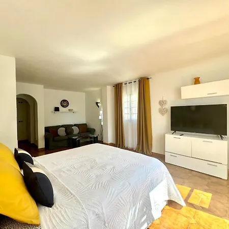 Torviscas Appartement *